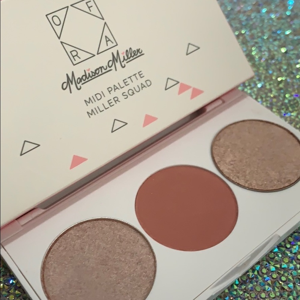 3/$24 BUNDLE DEAL 
OFRA Madison Miller midi palette Miller squad